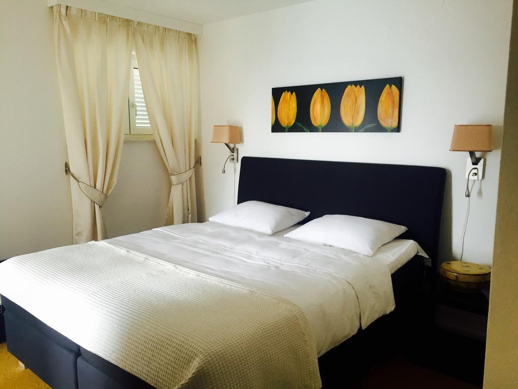 Apartments Villa Manda Novi Vinodolski Luaran gambar